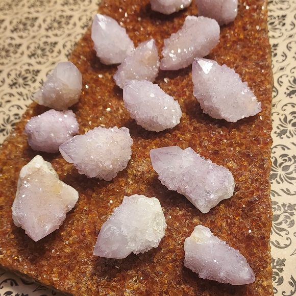 =1 DAY SALE~ LOT Purple Amethyst Spirit Quartz Crystals Cactus Pineapple Cluster - Picture 6 of 16